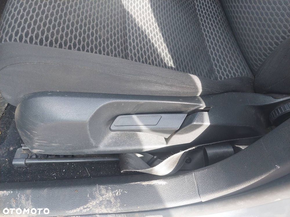 FOTELE KOMPLET LEWY PRAWY KANAPA TYŁ + BOCZKI VOLKSWAGEN GOLF VI - 6