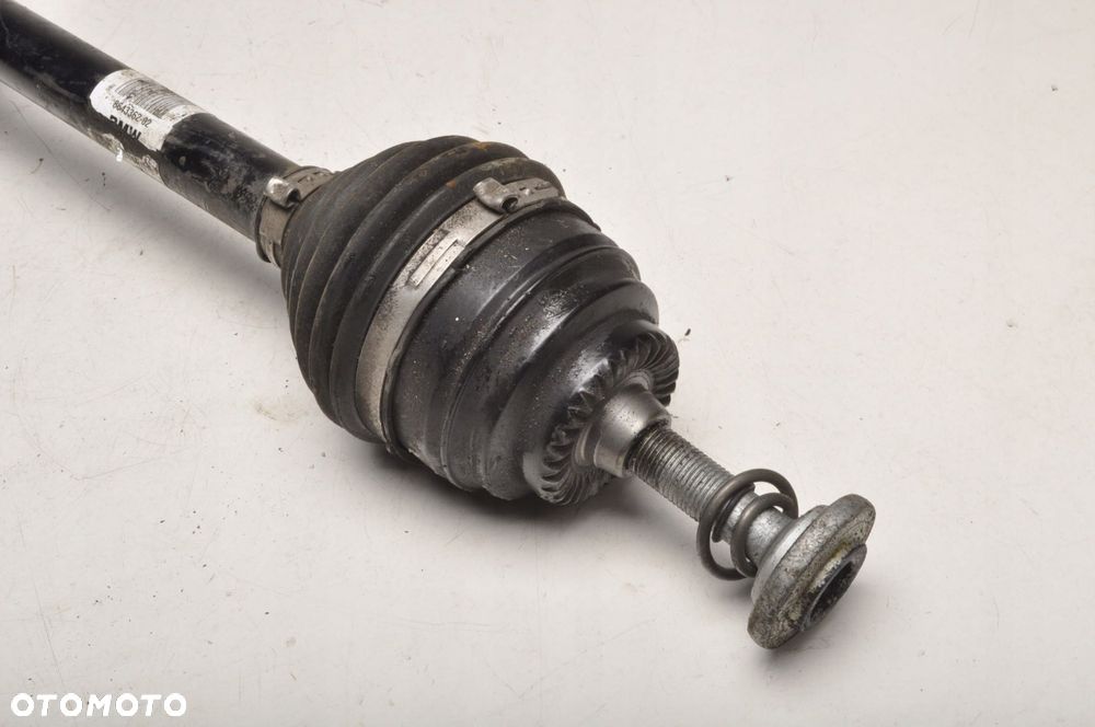 MINI F57 PÓŁOŚ PRAWA DŁUGA 8643362 - 2