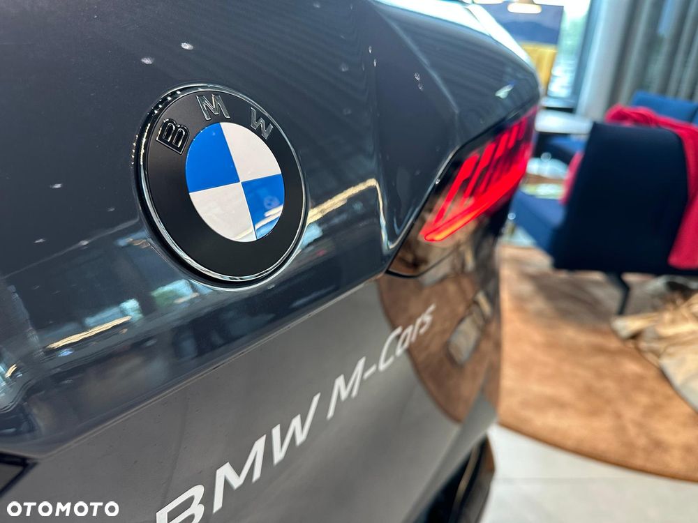 BMW iX3 - 13