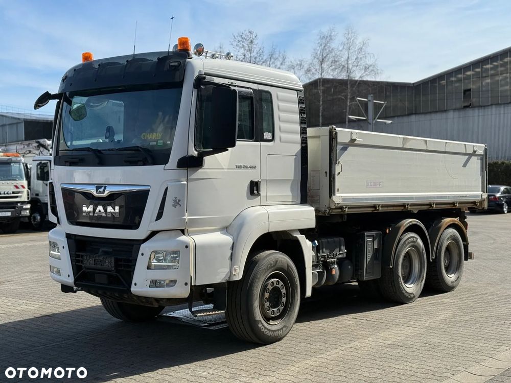 MAN TGS 26.460 BL 6x4 EURO6 WYWROTKA TRÓJSTRONNA - 1