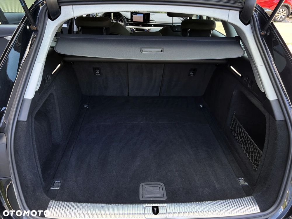 Audi A4 Avant 40 TFSI S tronic - 37