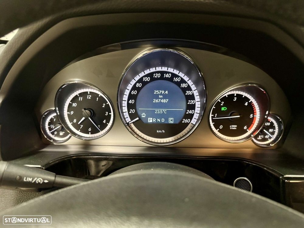 Mercedes-Benz E 250 BlueTEC Avantgarde Auto - 13