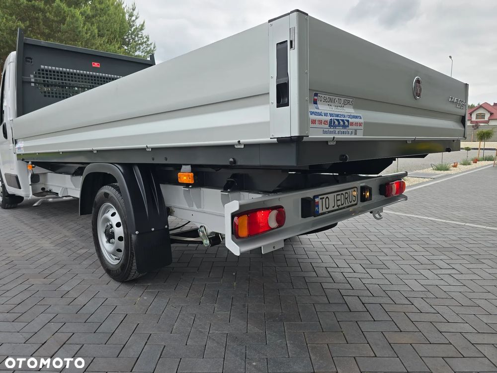 Fiat DUCATO MAXI 1435Kg Ładownoś 8-PALET 140KM SALON PL 50 Tyś Km SERWIS DO OSTANIEGO Km STAN JAK NOWY TEMPOMAT KLIMA RADION DOTYKOWE OPONY ZIMA LATO - 22