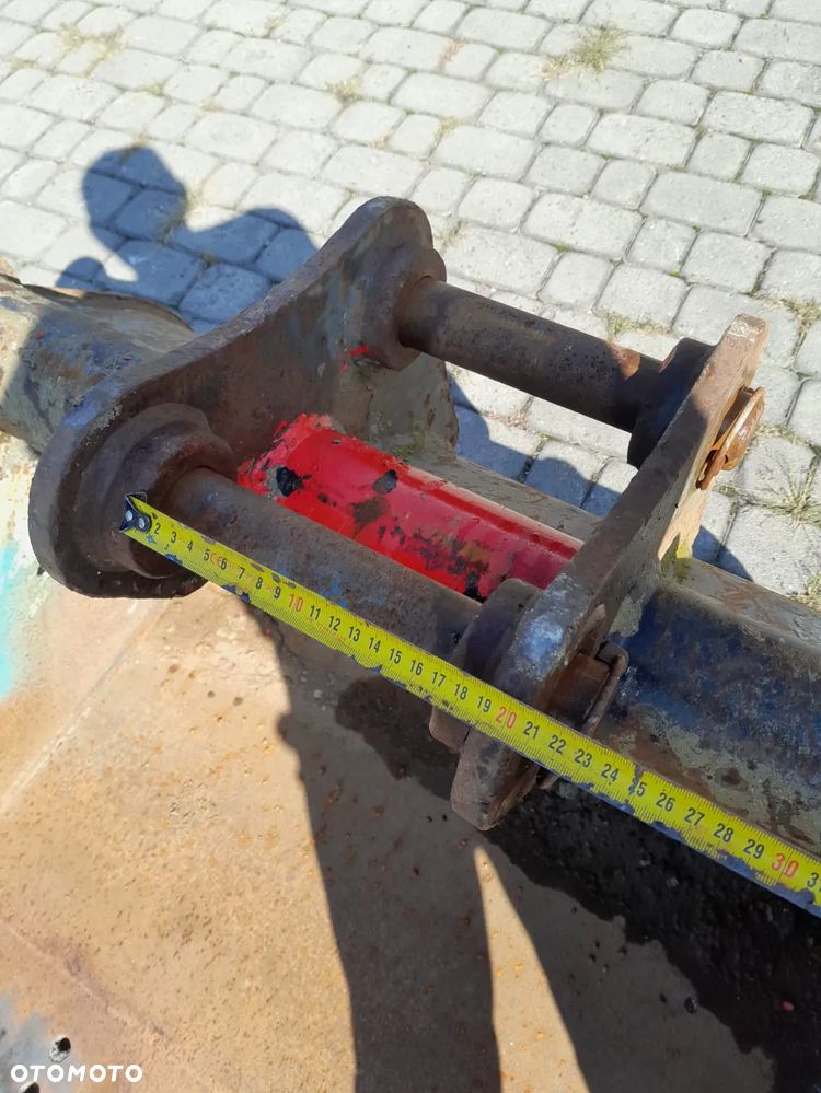 Łyżka do koparki o szerokości 90cm i średnicy sworznia fi45mm - 11