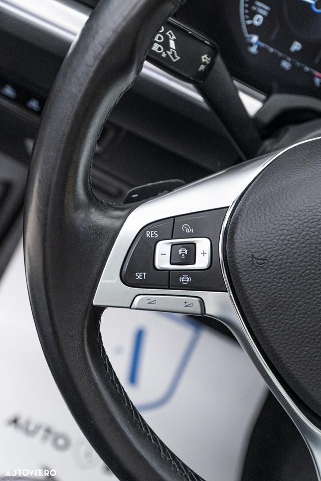 Volkswagen Touareg 3.0 V6 TDI 4Motion DPF Automatik Elegance - 35