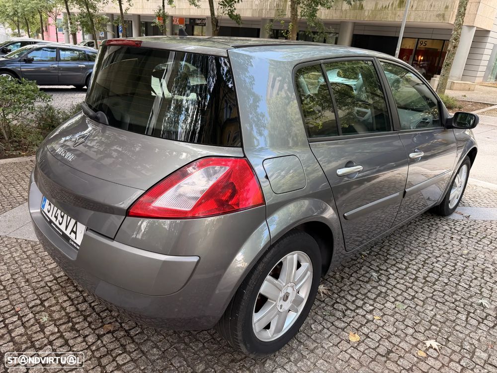 Renault Mégane 1.5 dCi Confort Dynamique - 5