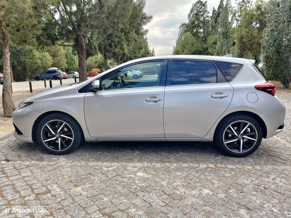 Toyota Auris 1.2T Comfort+Pack Techno+P.Sport - 13