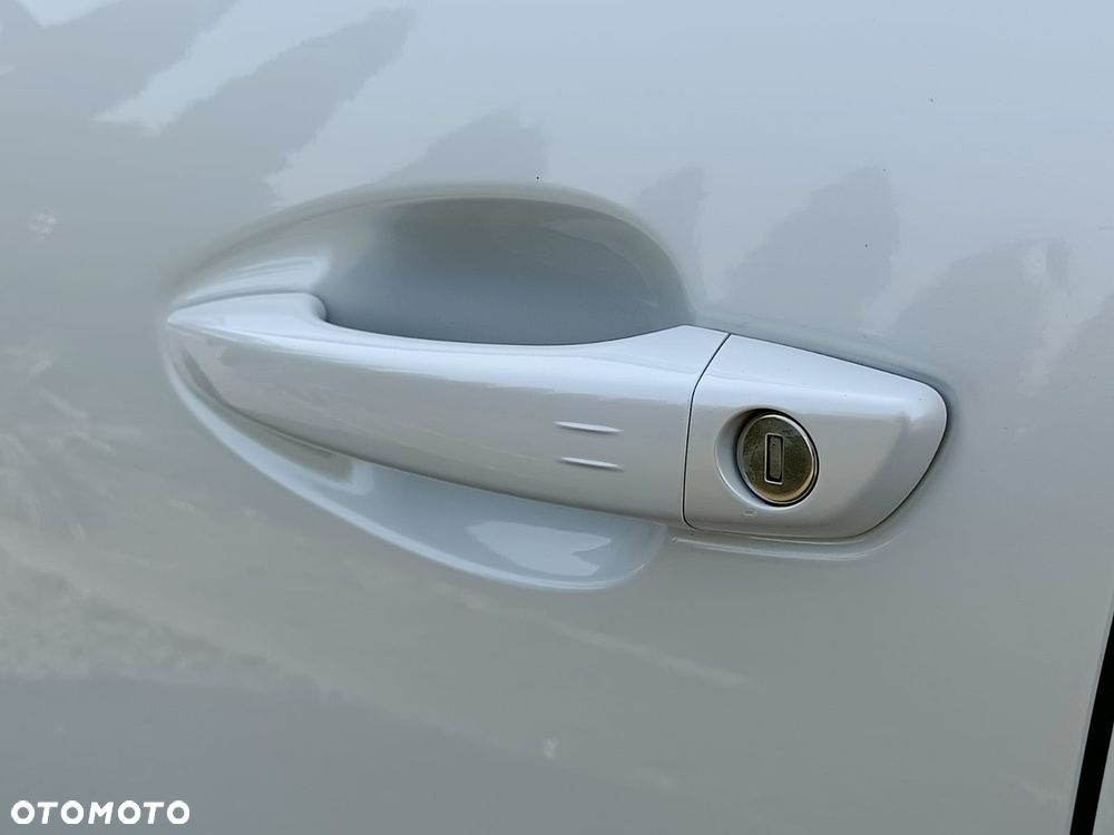 Peugeot 3008 1.2 PureTech GPF Allure S&S EAT8 - 15