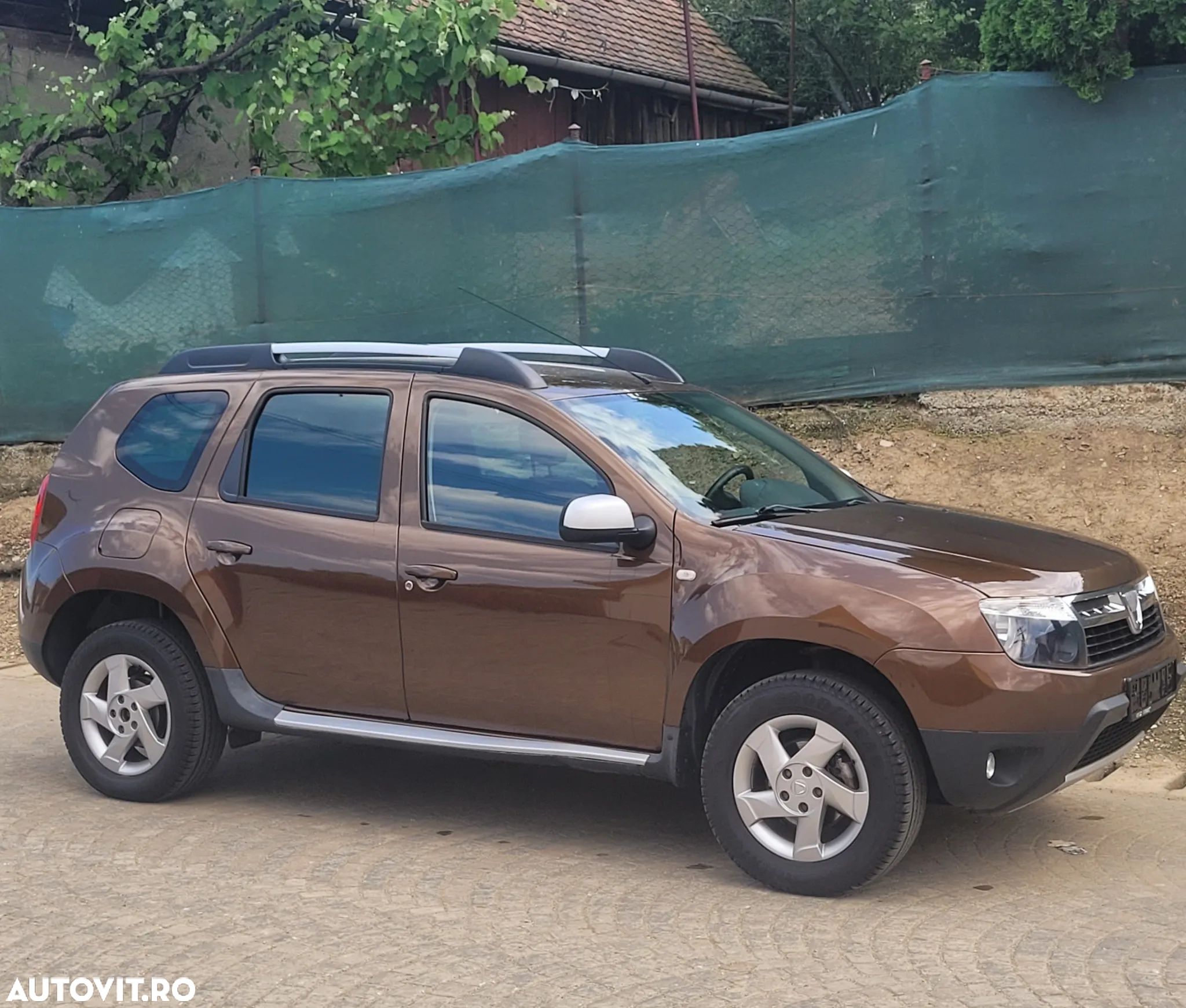 Dacia Duster 1.5 dCi 4x4 Laureate - 1