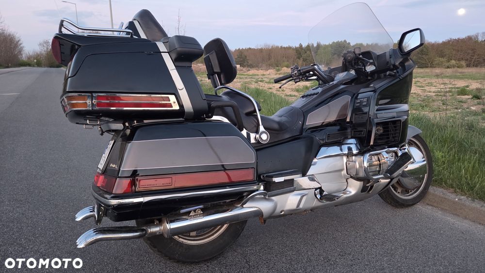Honda GLX - 2