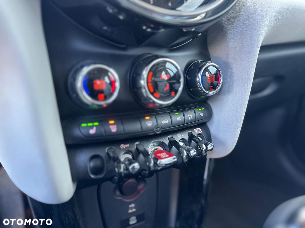 MINI Cooper Classic Trim - 7