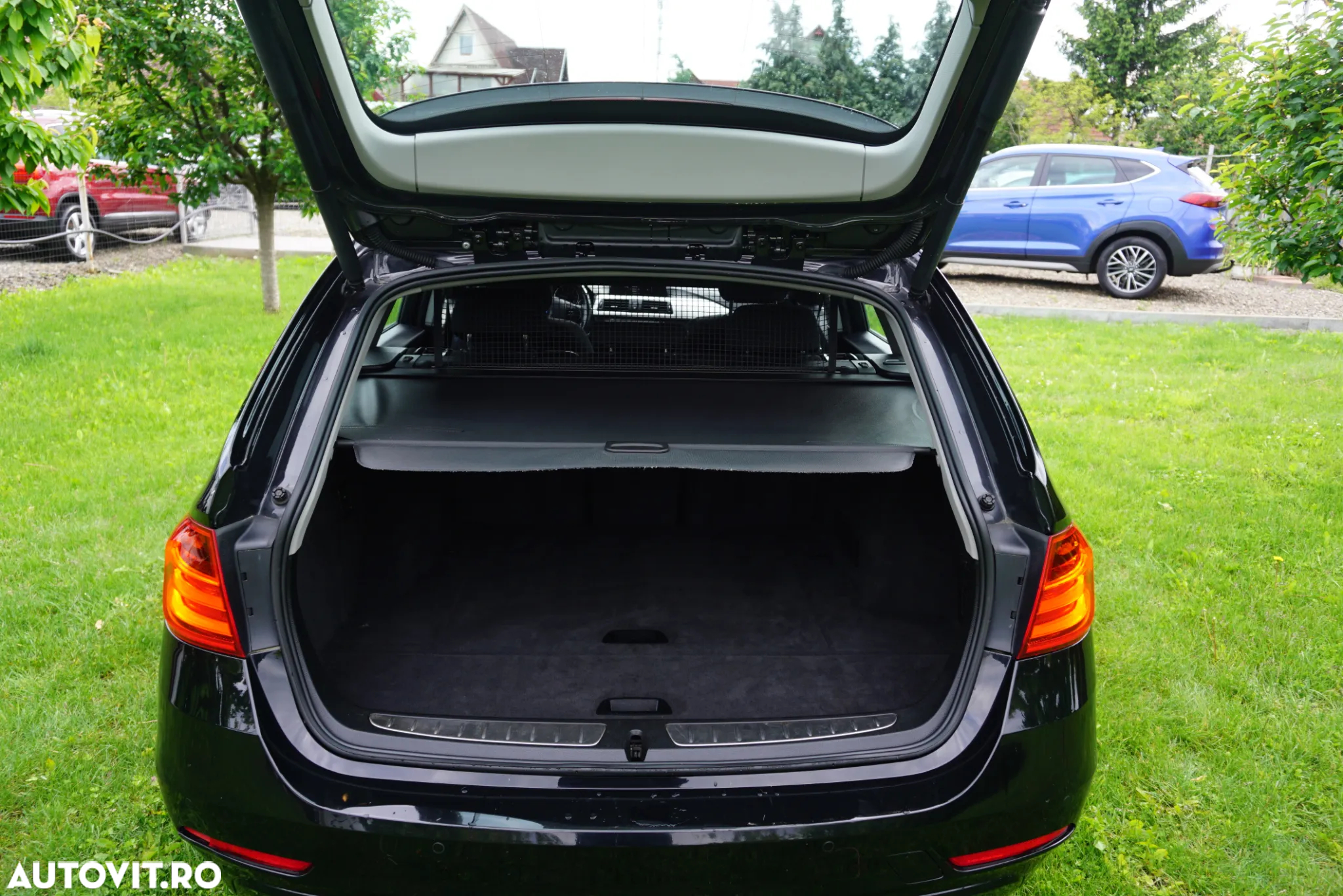 BMW Seria 3 320d Touring xDrive Aut. - 13