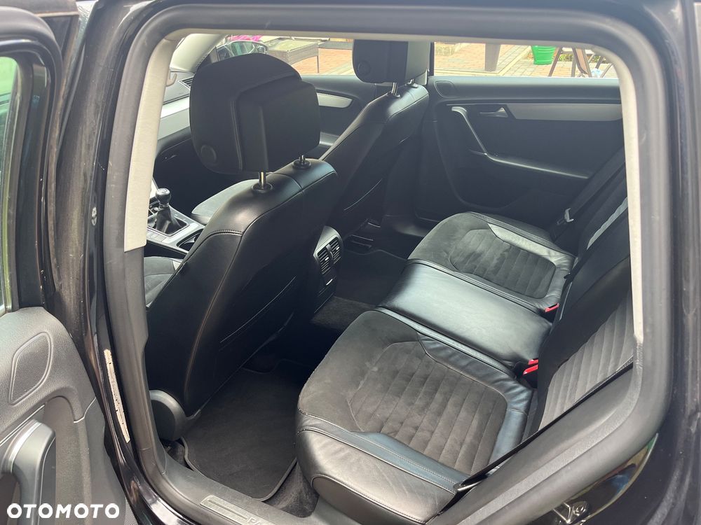 Volkswagen Passat 1.6 TDI BlueMotion Technology Highline - 12