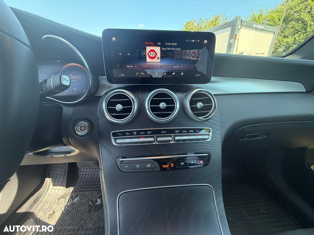 Mercedes-Benz GLC 220 d 4MATIC - 6