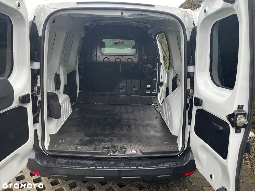 Dacia Dokker - 5