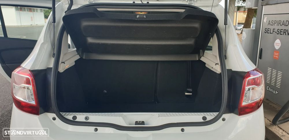 Dacia Sandero 0.9 TCe Stepway - 26