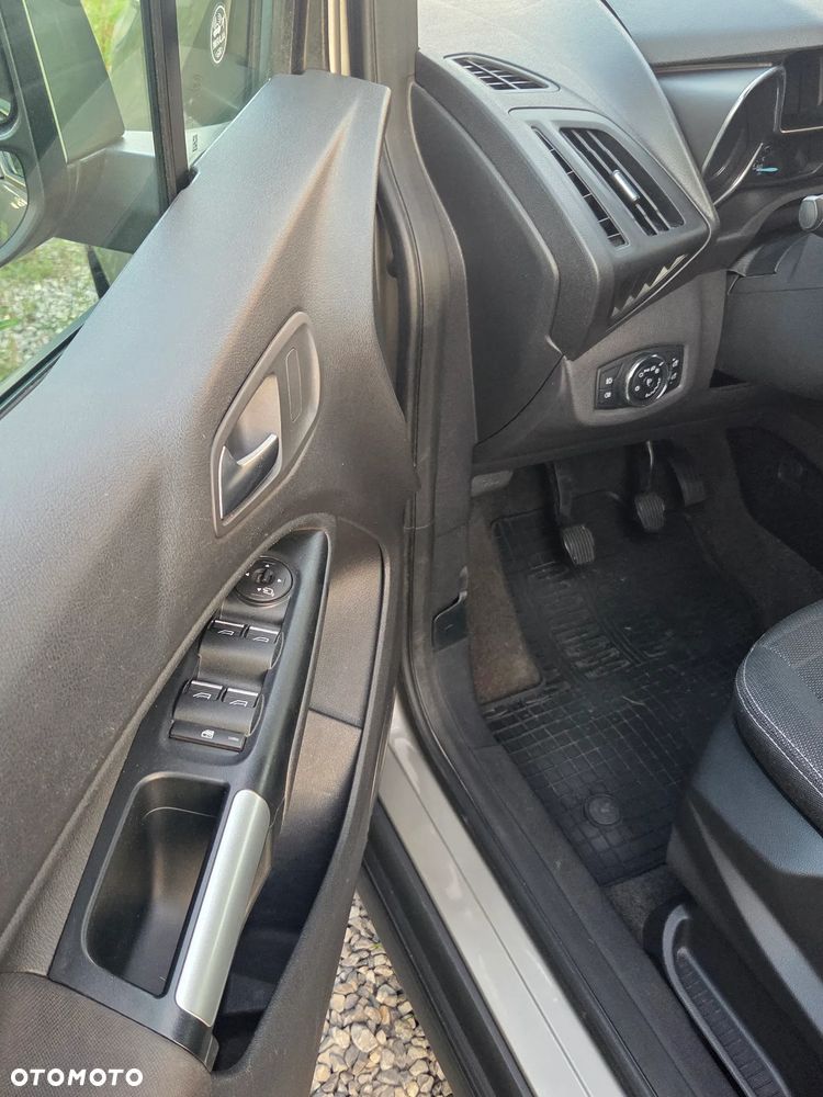 Ford Tourneo Connect 1.5 EcoBlue Titanium - 16