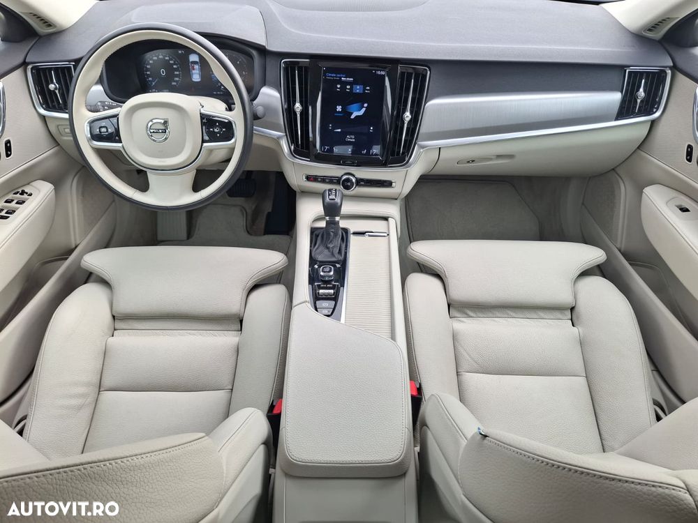 Volvo S90 D3 Momentum - 17