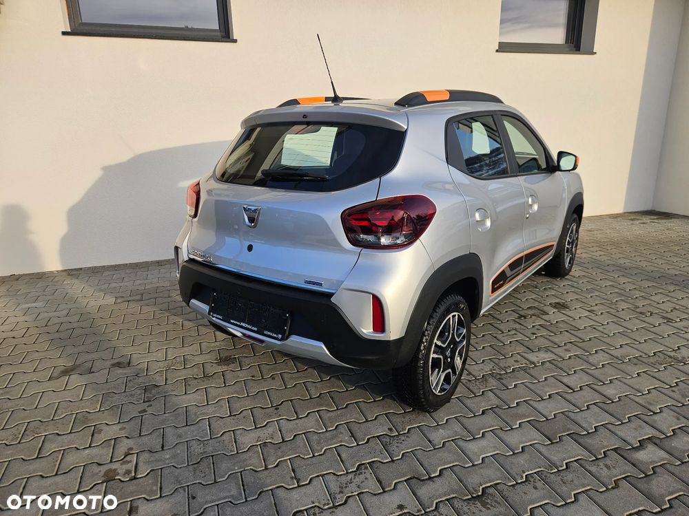 Dacia Spring - 4