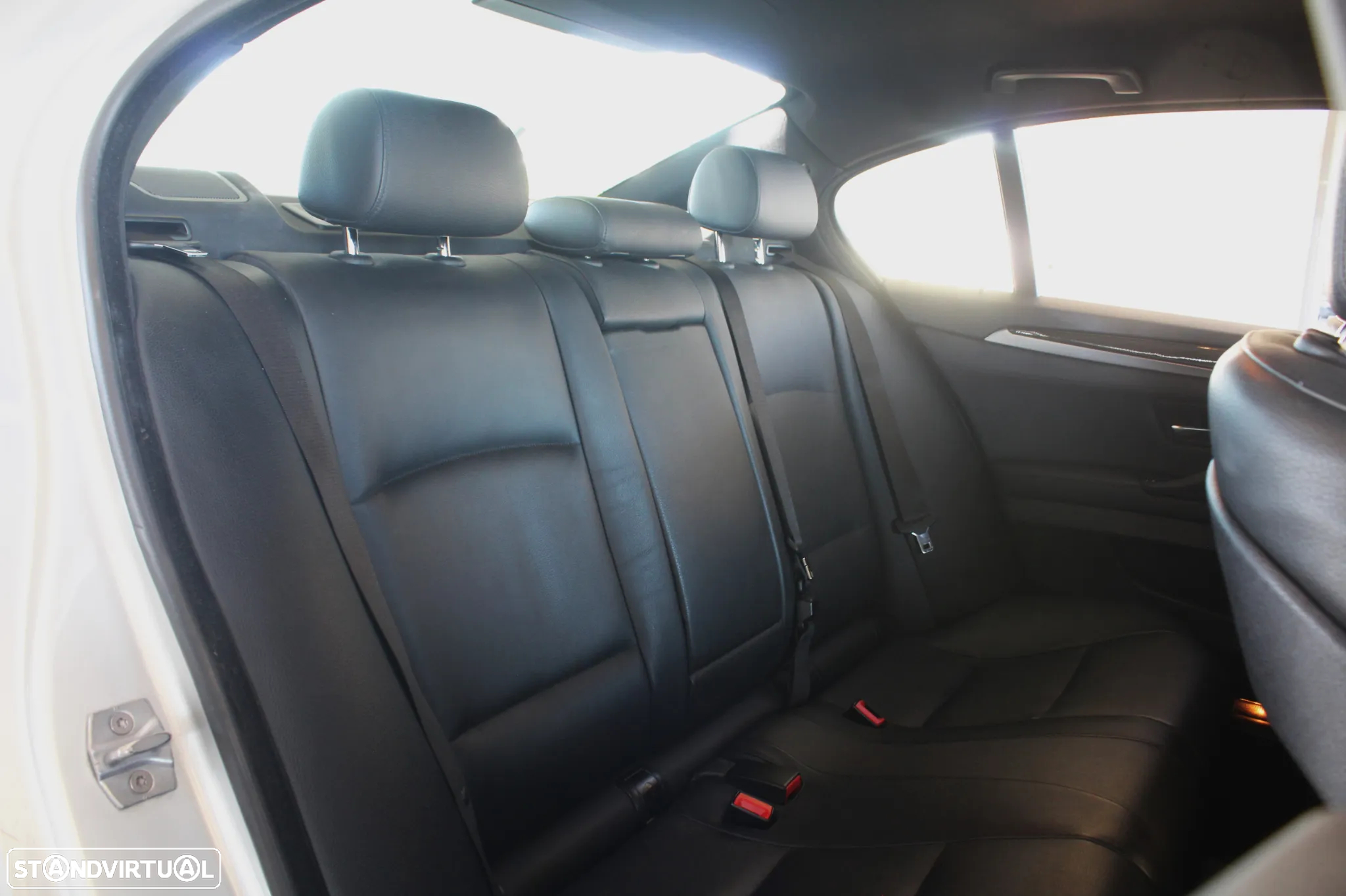 BMW 520 d Line Luxury - 38