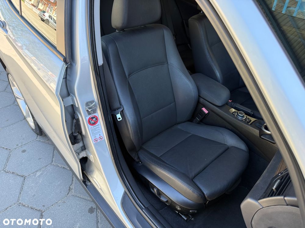 BMW X1 sDrive20d - 31