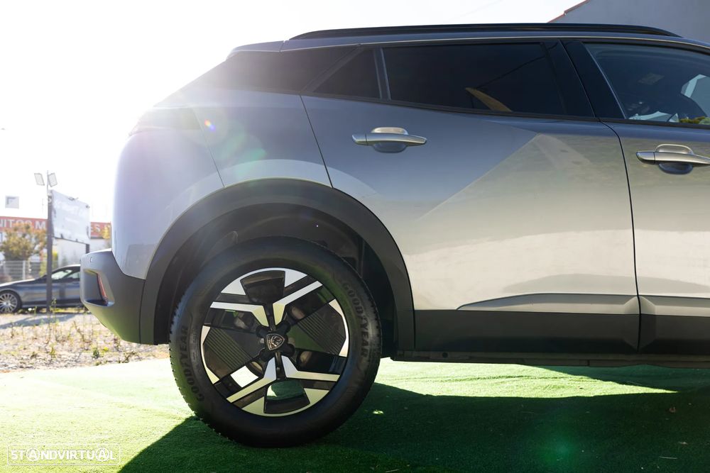 Peugeot 2008 1.2 PureTech Allure Pack - 30