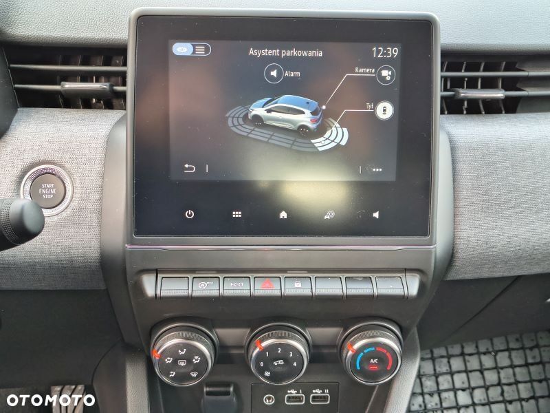 Renault Clio - 18