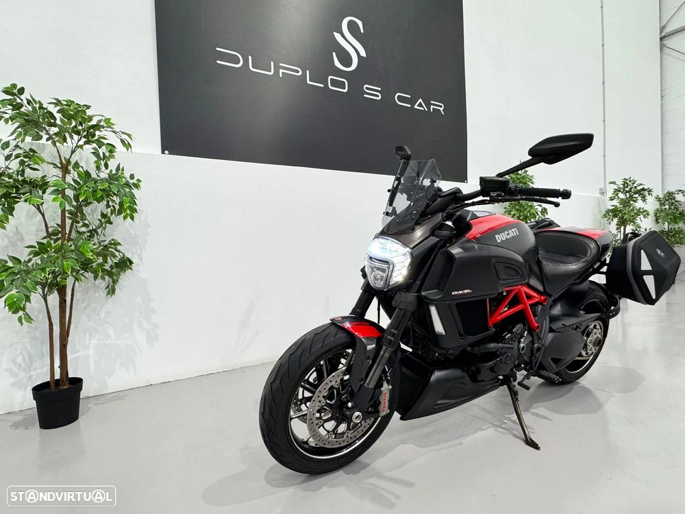 Ducati Diavel Carbon - 2