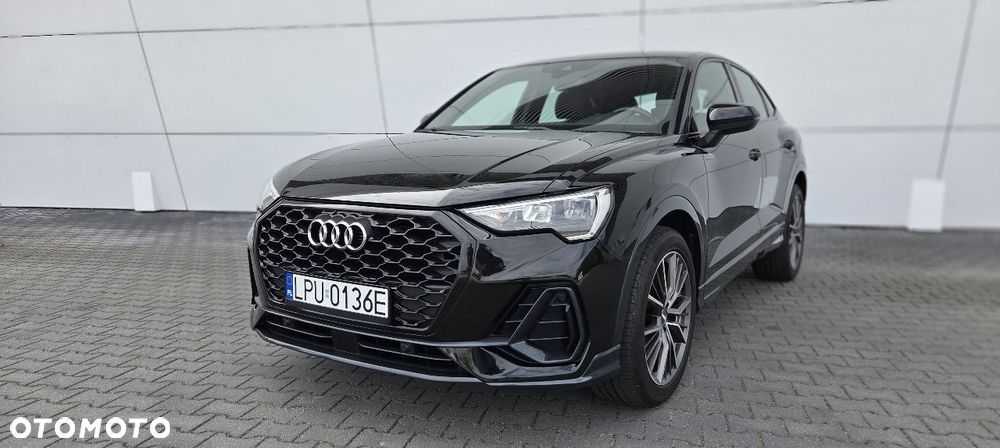 Audi Q3 2.0 TDI S tronic sport - 2