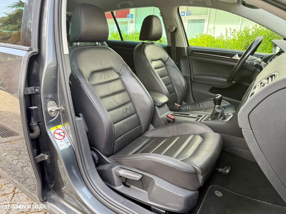 VW Golf 1.6 TDI Highline - 19