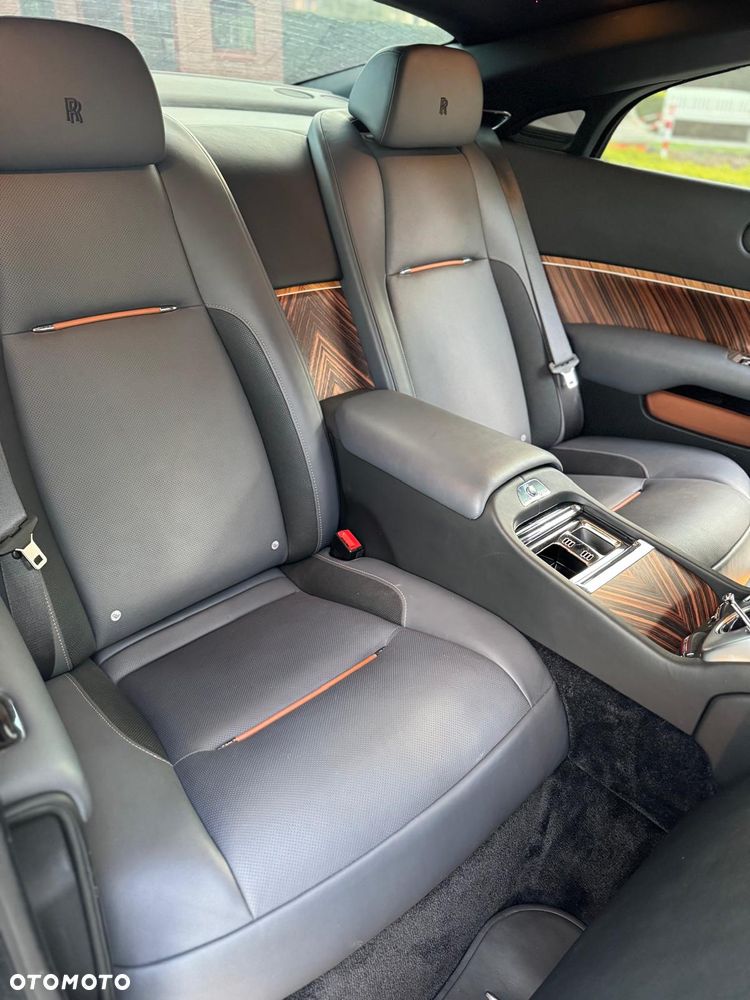 Rolls-Royce Wraith - 10
