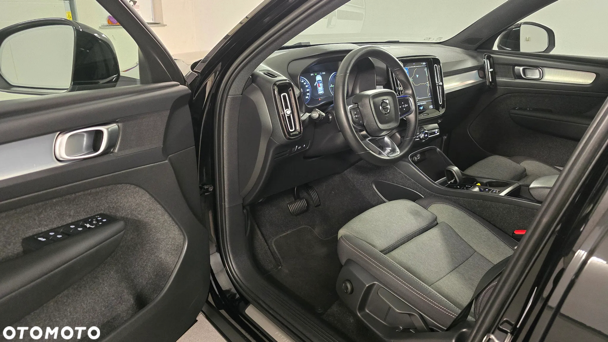Volvo XC 40 T4 Recharge DKG Plus Dark - 6