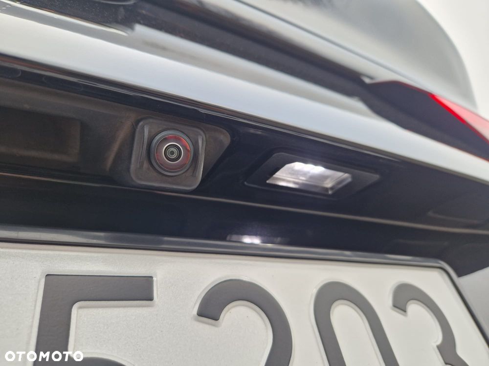 BMW Seria 2 220i M Sport sport - 17