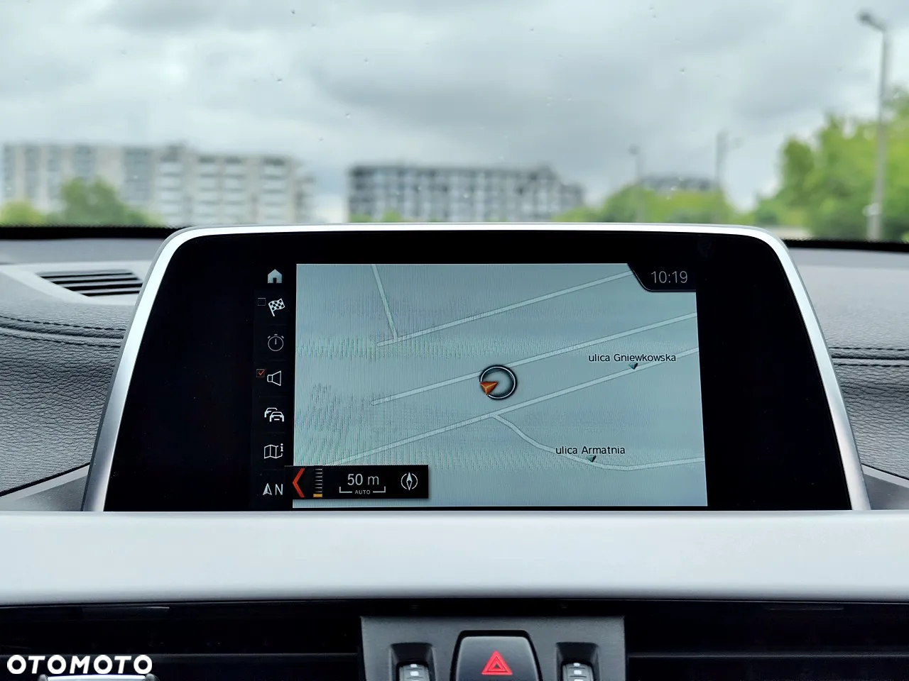 BMW X2 sDrive18i Advantage - 18