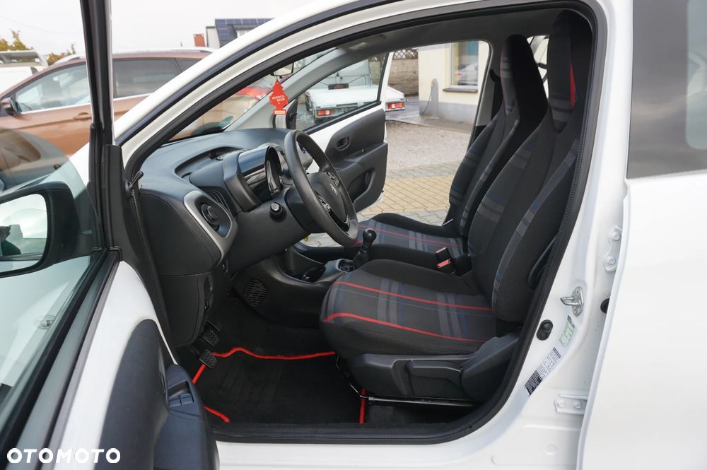 Peugeot 108 - 22
