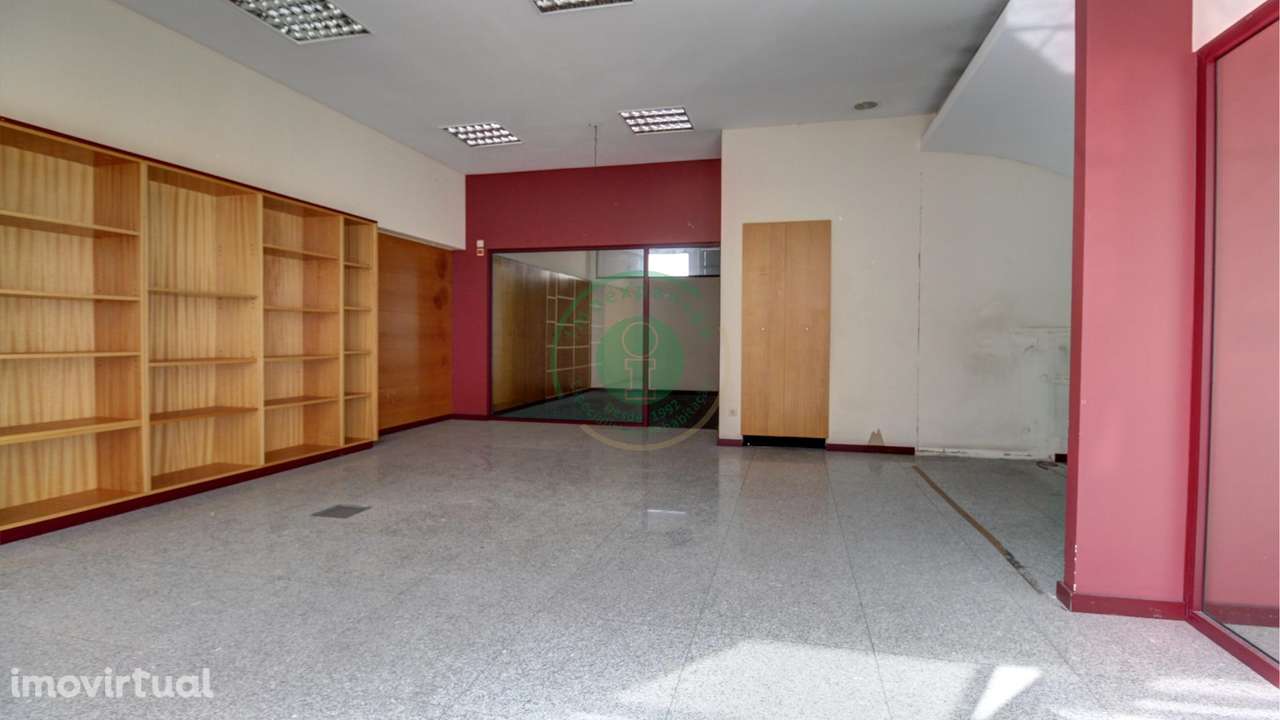Loja com 116 m2 - Grande imagem: 2/17