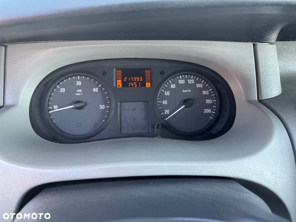 Opel Vivaro - 14