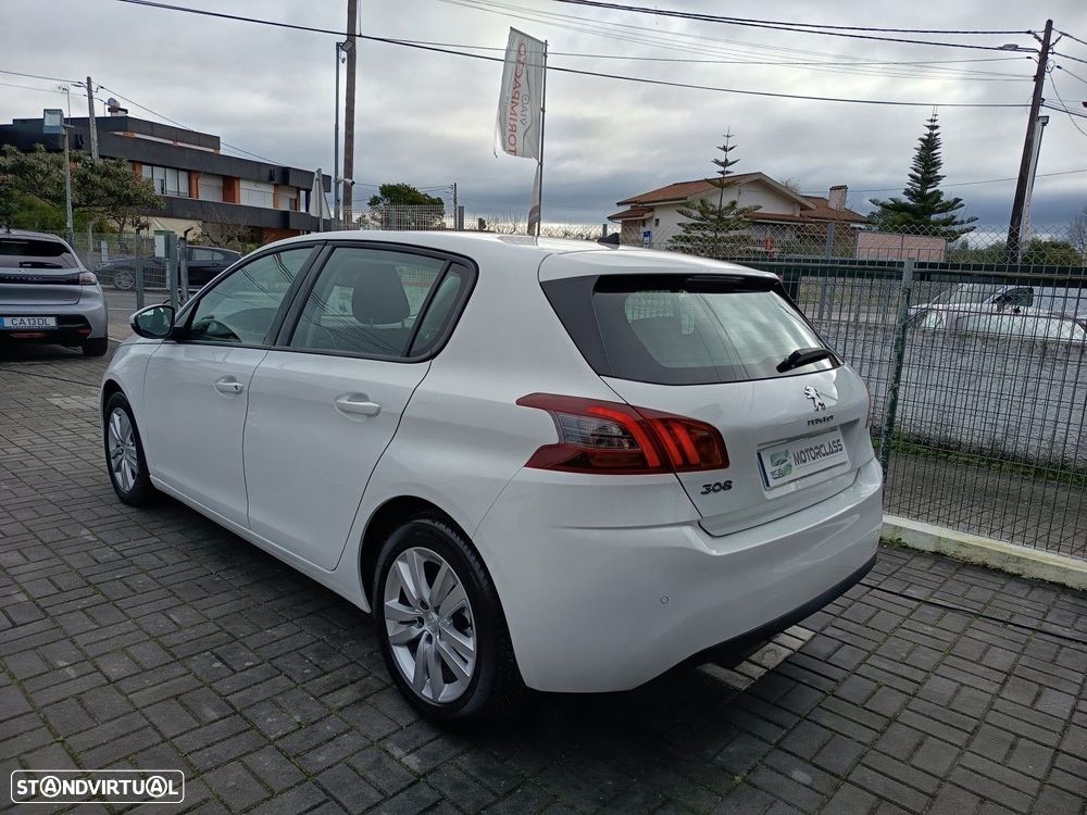 Peugeot 308 1.2 PureTech Style - 6