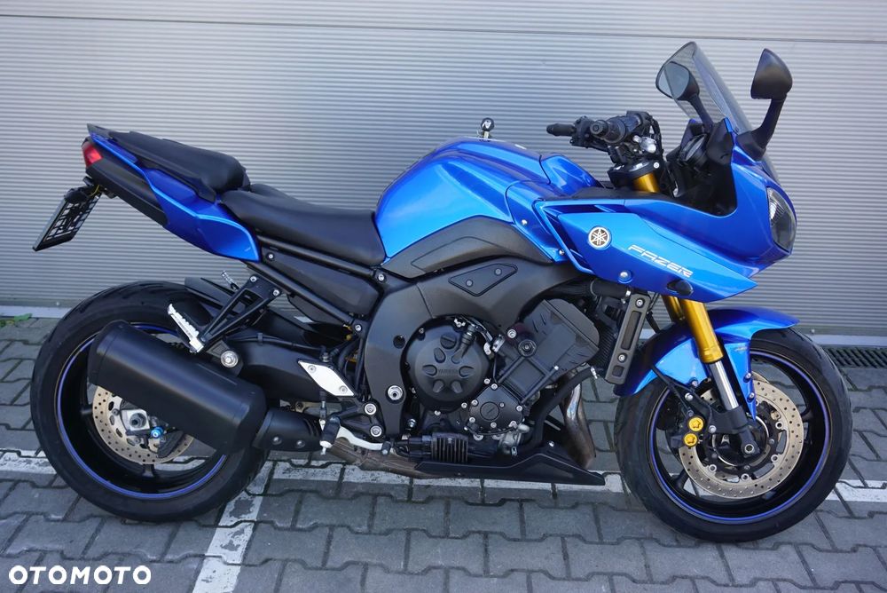 Yamaha FZ8 - 2