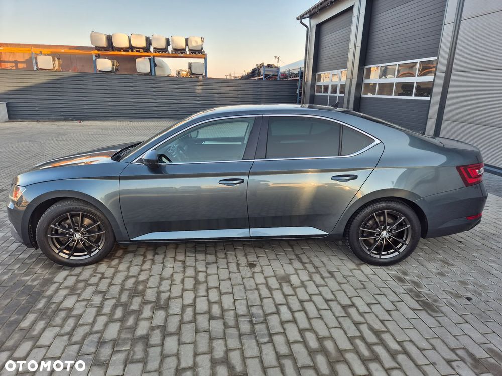 Skoda Superb - 15
