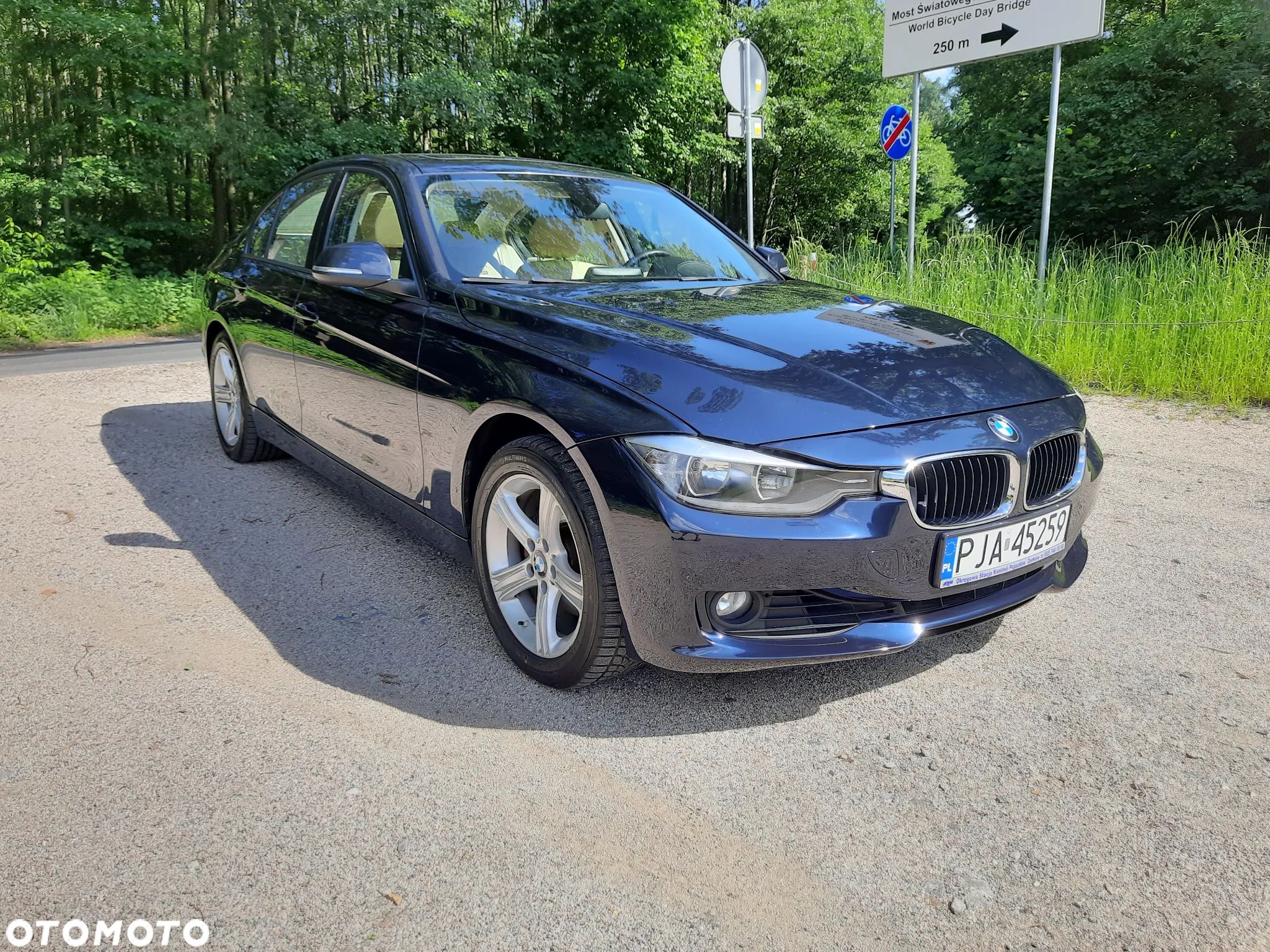 BMW Seria 3 328i xDrive - 1