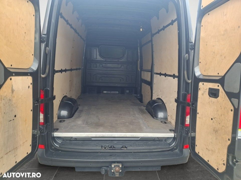 Volkswagen Crafter - 17