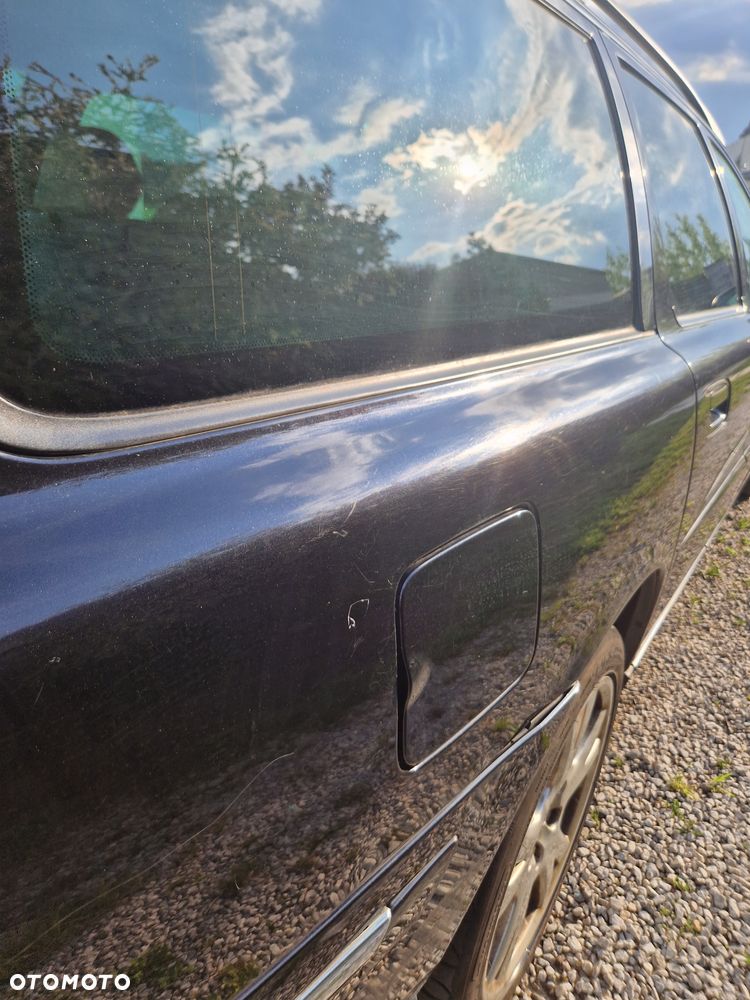 Volvo V70 2.4D5 Summum - 3