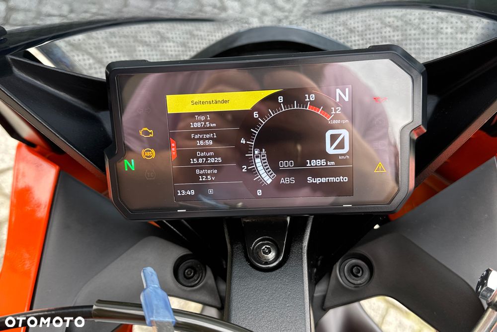 KTM RC 125 - 13