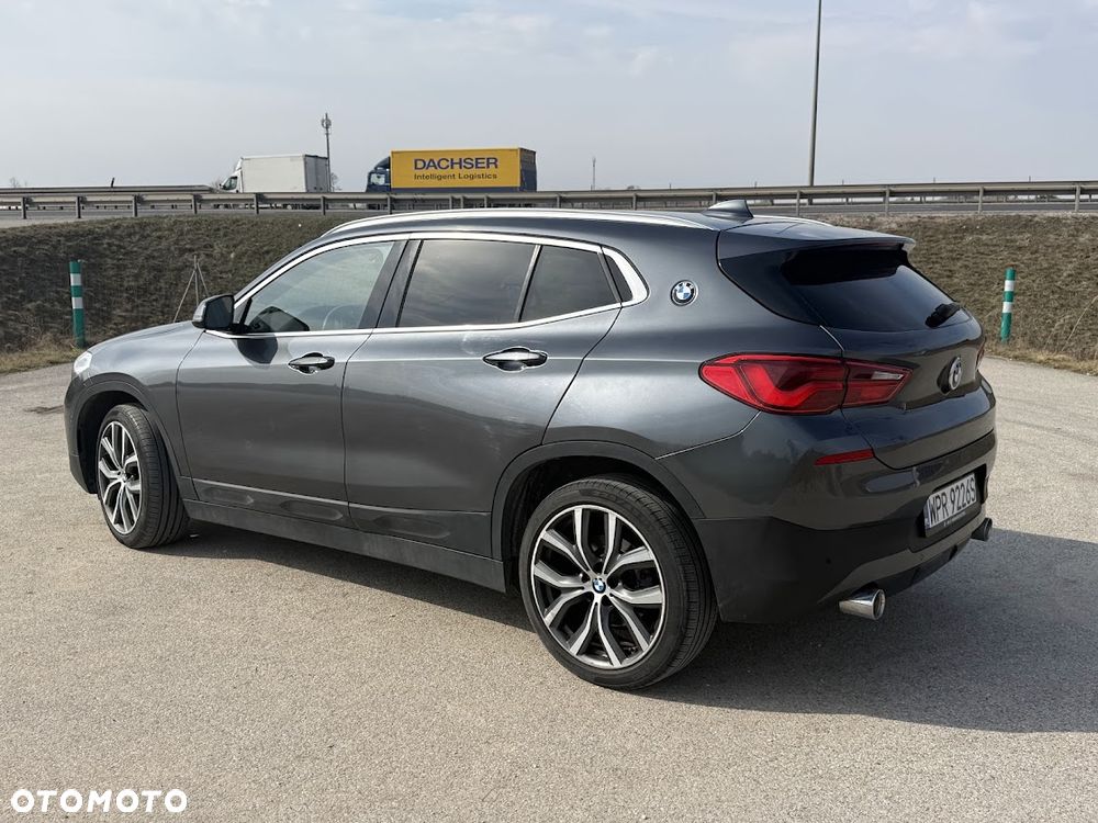 BMW X2 xDrive20i Advantage Plus - 4