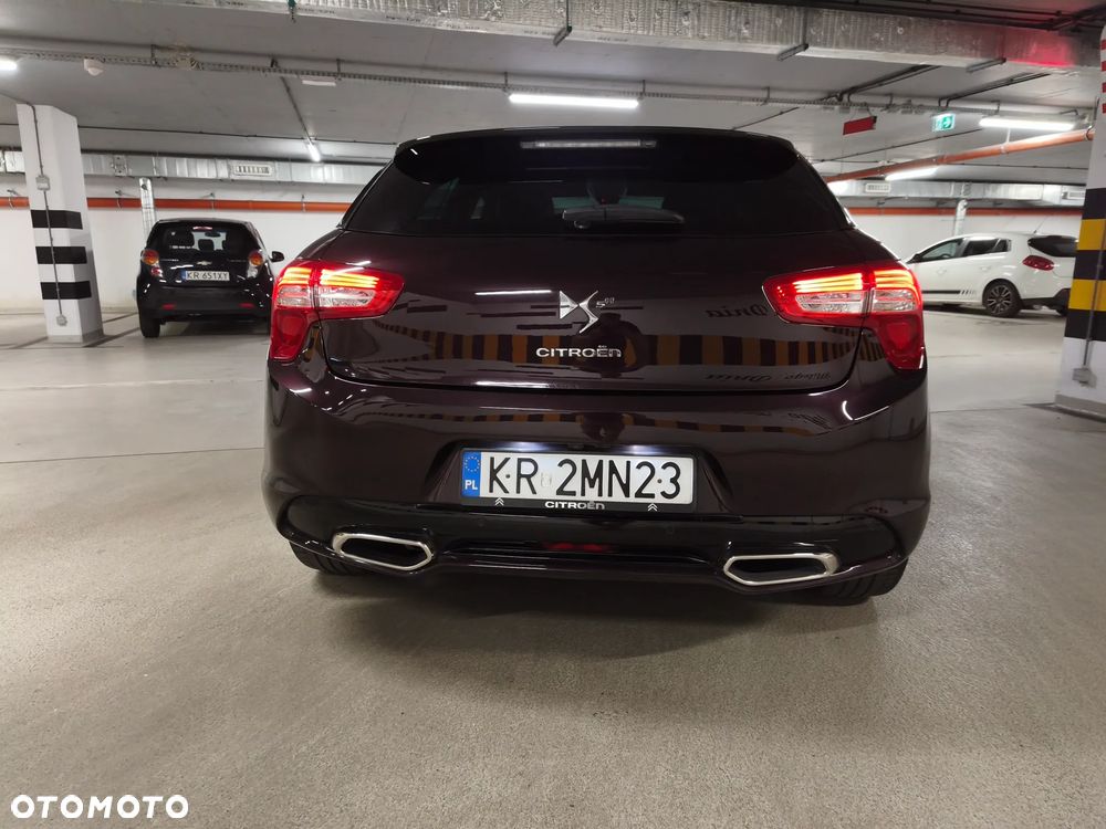 Citroën DS5 2.0 HDi Hybrid4 SportChic MCP - 11