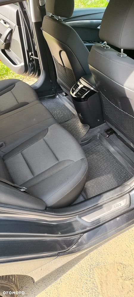 Hyundai i40 1.7 CRDi Comfort + - 25