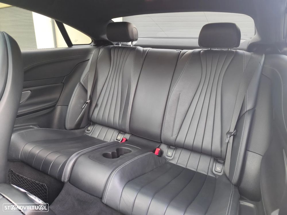 Mercedes-Benz E 220 d AMG Line - 17