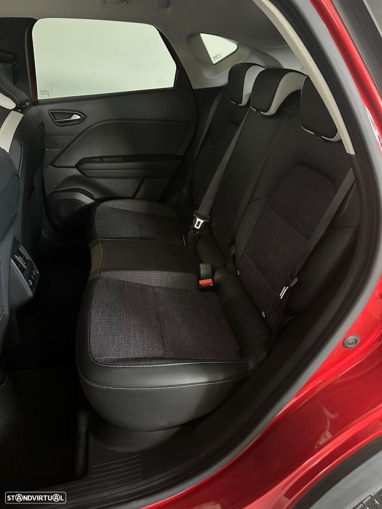Renault Captur 1.6 E-Tech Plug-In Intens - 13