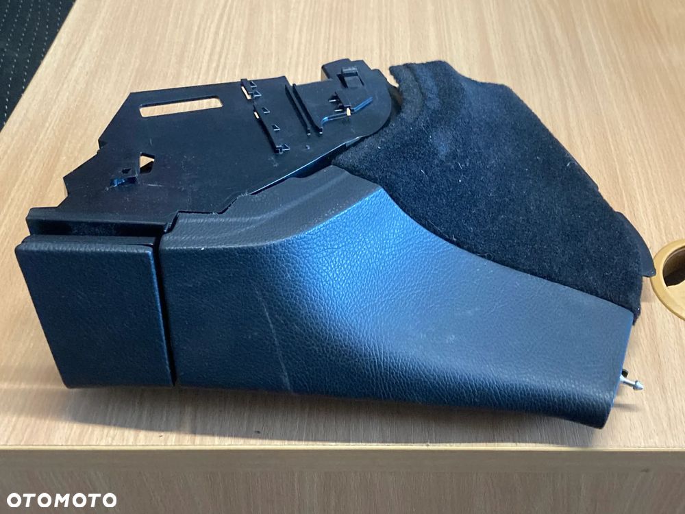 UCHWYT NA KUBKI NAPOJE OSŁONA DESKI KONSOLI EUROPA MERCEDES CLK II C209 04R - 5